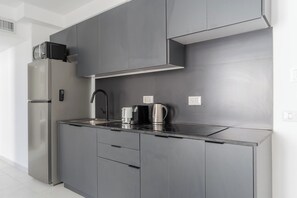 Ảnh chưa phân loại, 4 trong số 76 ảnh, nút
