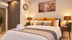 Căn hộ Premier, quang cảnh sân vườn | Bàn, màn/rèm cản sáng, bàn ủi/dụng cụ ủi quần áo 