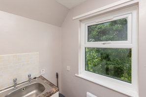 Interior - 1BR Flat in Stockton | Cozy | Near Station (Stockton-on-Tees)