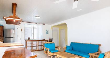 Fare Arava - 1-bedroom apartment 50 meters from the beach