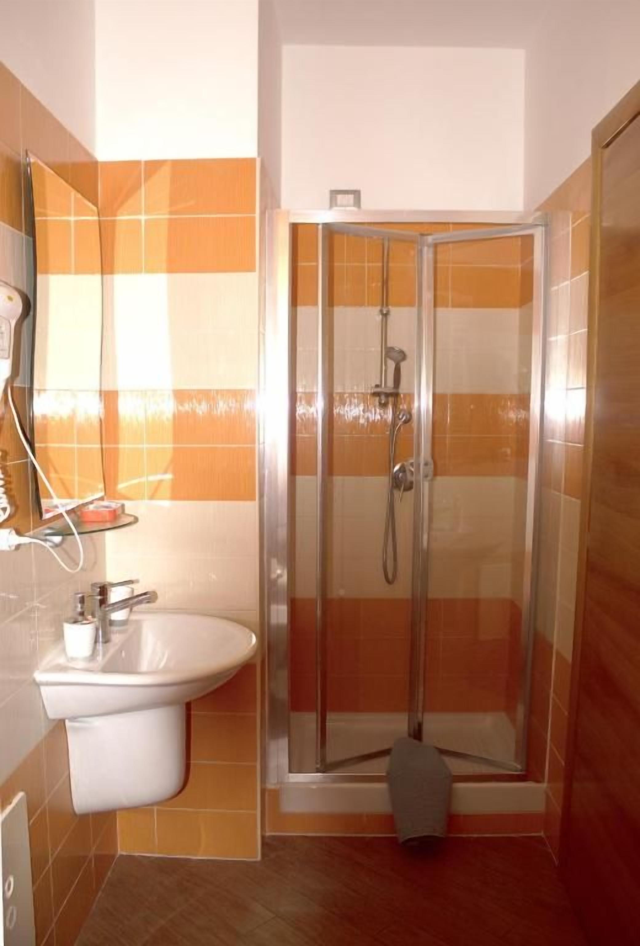 Quarto casal conforto, vista para a montanha | Banheiro