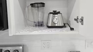 Coffee and/or coffee maker - Marise Tranquility - New Cozy 2-Bedroom Suite (Saskatoon)