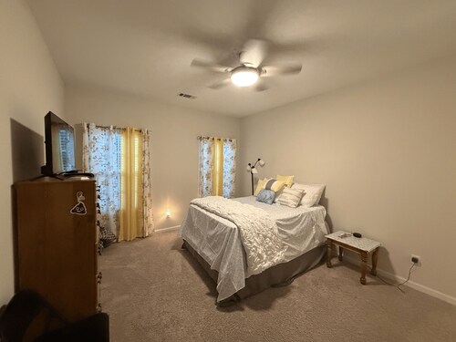 Charming 3-bedroom house with AC in lovely Thompson