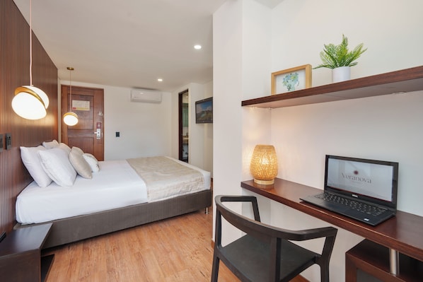 Ảnh chưa phân loại, 1 trong số 79 ảnh, nút