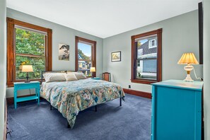 BR 2 | 2nd Floor | Queen Bed | Clothing Storage - Classic Victorian Retreat Near Downtown Brattleboro (Brattleboro)