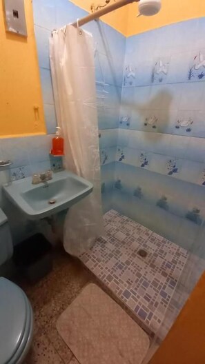 Nicht klassifiziertes Bild, 2 von 34, Schaltfläche