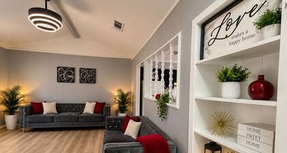 Red Door Guest House Near Hospitals & NAS Meridian