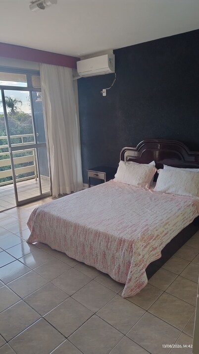 Hotel Serrador
