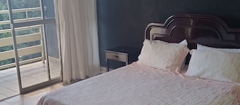 Hotel Serrador 