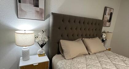Beautiful 2-bedroom condo with private backyard
