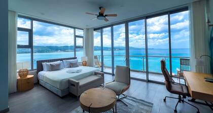 The Twilight - A Sky Harbour Superior King Suite