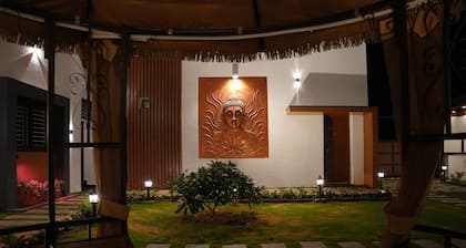 Comfort stay with elegant bed & breakfast in welcoming Kanchipuram with AC