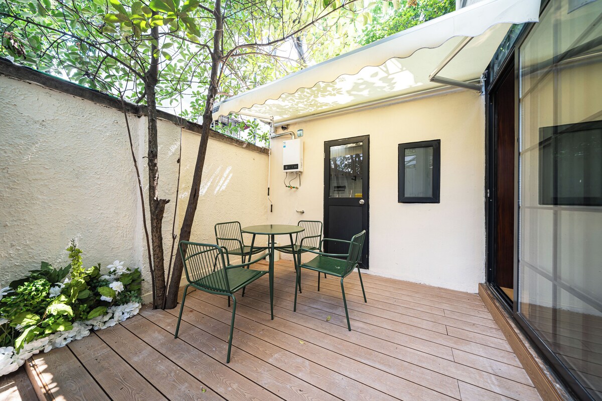 TingYuan · Family Swing Courtyard · Elegant 4-Guest | Terrace/patio