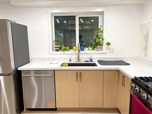 Uklassifisert bilde, 4 av 19, knapp