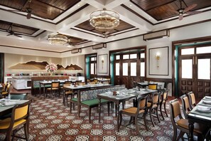Dining - Fountain Mahabaleshwar Ihcl Seleqtions (Mahabaleshwar)
