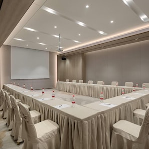 Ảnh chưa phân loại, 5 trong số 37 ảnh, nút