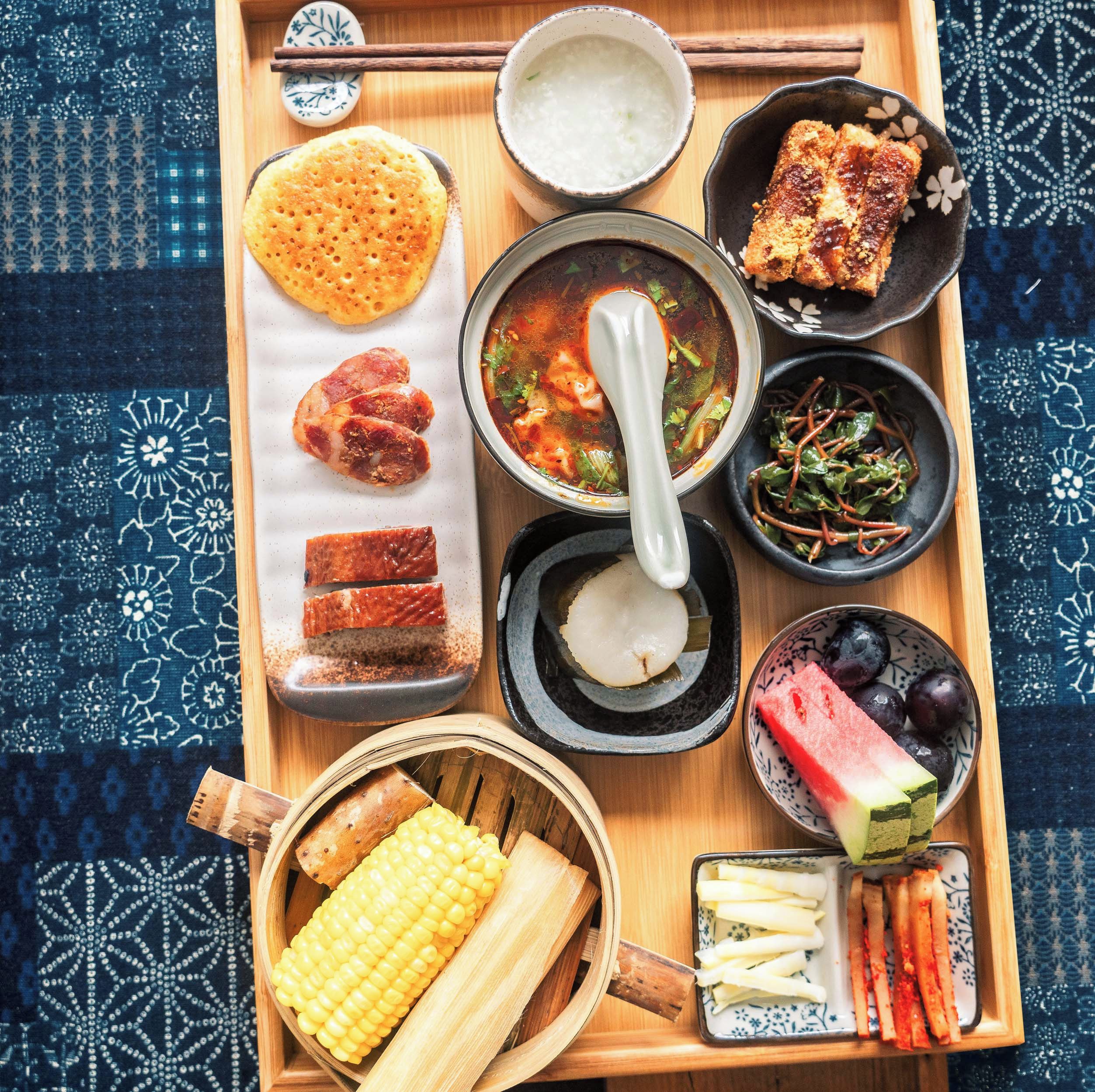 餐饮