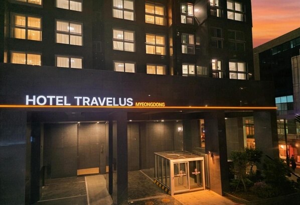 Unclassified image, 1 of 65, button - Travelus Myeongdong (Seoul)