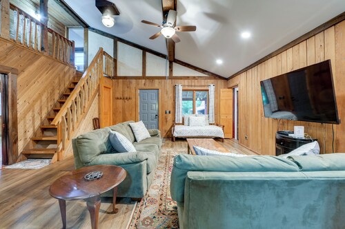Rustic Family Getaway w/ Pond in Prattsburgh