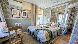 Quarto casal ou duplo família, vista para o jardim | Cortinas blackout, quartos à prova de som, Wi-Fi de cortesia