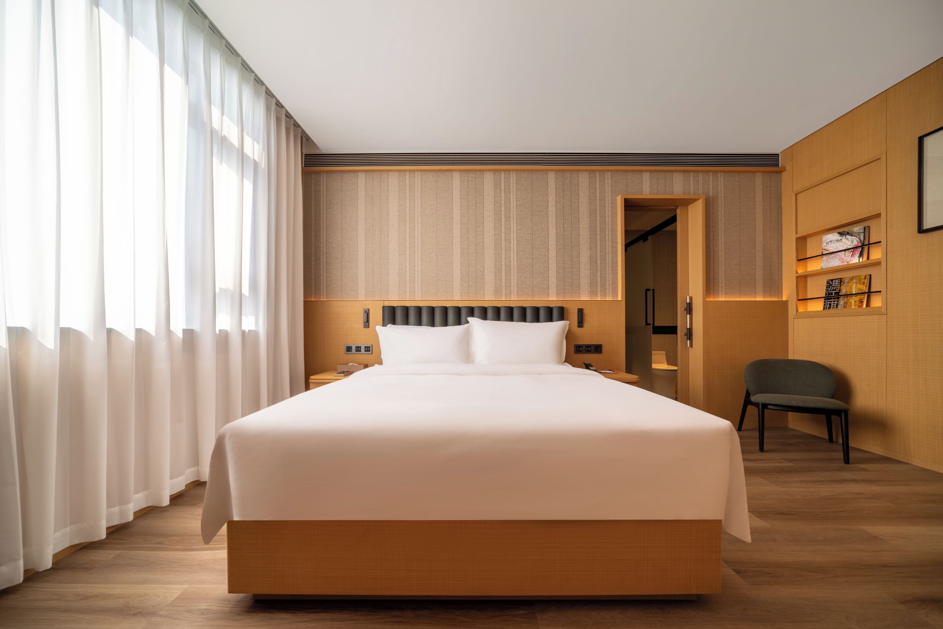 Superior Room, City View | Down duvets, free minibar, in-room safe, laptop workspace