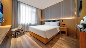 Down duvets, free minibar, in-room safe, laptop workspace - Shili Huating Hongpu Hotel (Guangzhou)