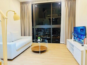 Ảnh chưa phân loại, 2 trong số 39 ảnh, nút