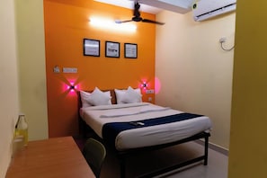 Ảnh chưa phân loại, 2 trong số 14 ảnh, nút