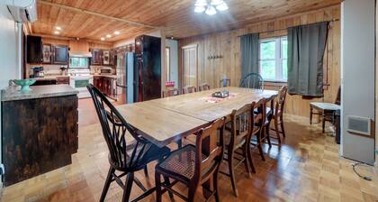 Rustic Family Getaway w/ Pond in Prattsburgh