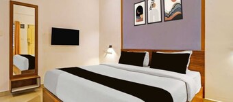 Deluxe Room Heavens Hut