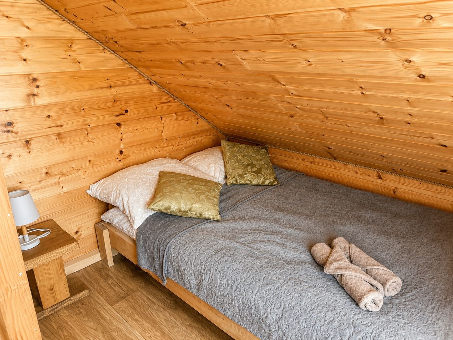 Classic Cottage, Hot Tub, Mountain View | WiFi (free)