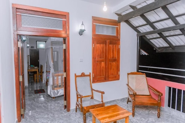 Ảnh chưa phân loại, 1 trong số 30 ảnh, nút
