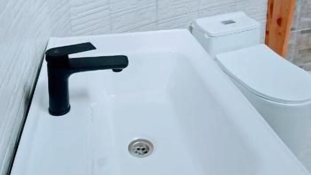 Shower, free toiletries, hair dryer, towels - Nekoli Glamping (Arusha Region)