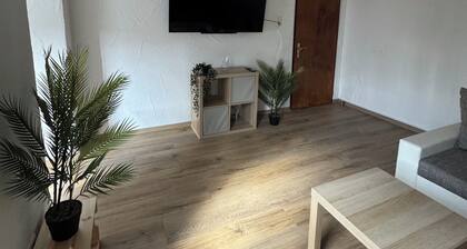 Vacation rental for 5 people with 2 bedrooms and a beautiful covered balcony