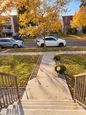 Property grounds - Central Edmonton Home | Walk to 124St Restaurants | 5min downtown | Pet Friendly (Edmonton)