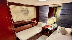 Unclassified image, 3 of 60, button - 7 cabins 27M Benetti luxury yacht Velora (İzmir)