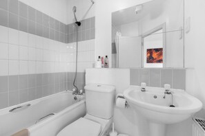 Familienhaus | Badezimmer