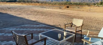 Renovated near Death Valley,Large yard, Amenities