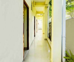 Halaman properti