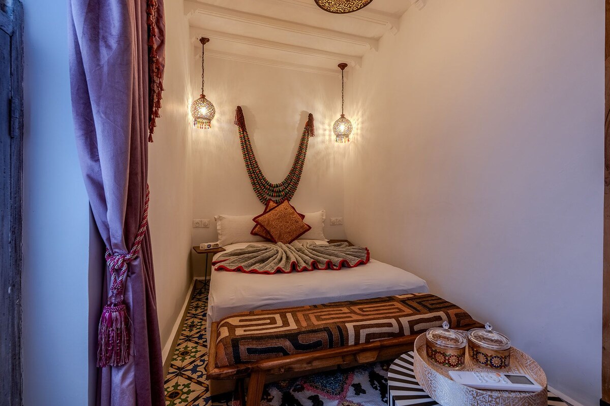 Phòng đôi Deluxe | Minibar, truy cập Internet không dây miễn phí, trang trí khác biệt 