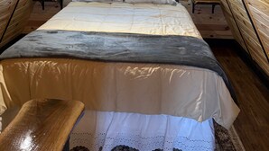Unclassified image, 4 of 8, button - Cozy A-frame cottage with loft in lovely Williamsport with AC (Williamsport)