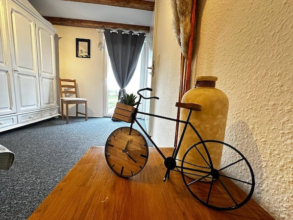 Unclassified image, 1 of 7, button - Vrbo Property (Lage)