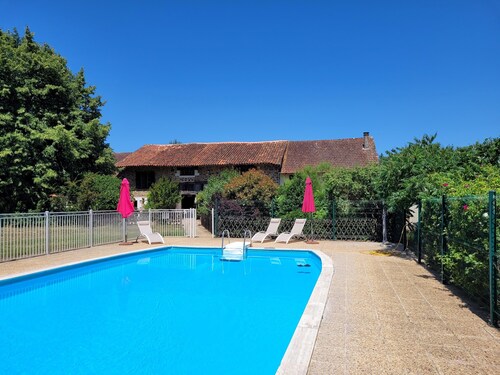 Authentic, Spacious Gite for 10