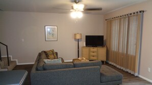 Living area - SNOWBIRD FAVORITE - Quiet Location- Pet Friendly, 2 Bedroom, 2 Story Townhouse (Fountain Hills)