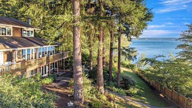 Exterior - Bainbridge Escape~Waterfront~Chef’s Kitchen (Bainbridge Island)