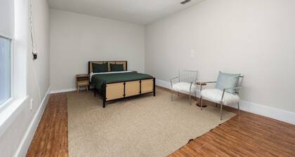The A Lux Backyard House | 3BR w Private Backyard
