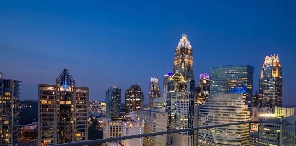 Luxury Apartment, Balcony, City View