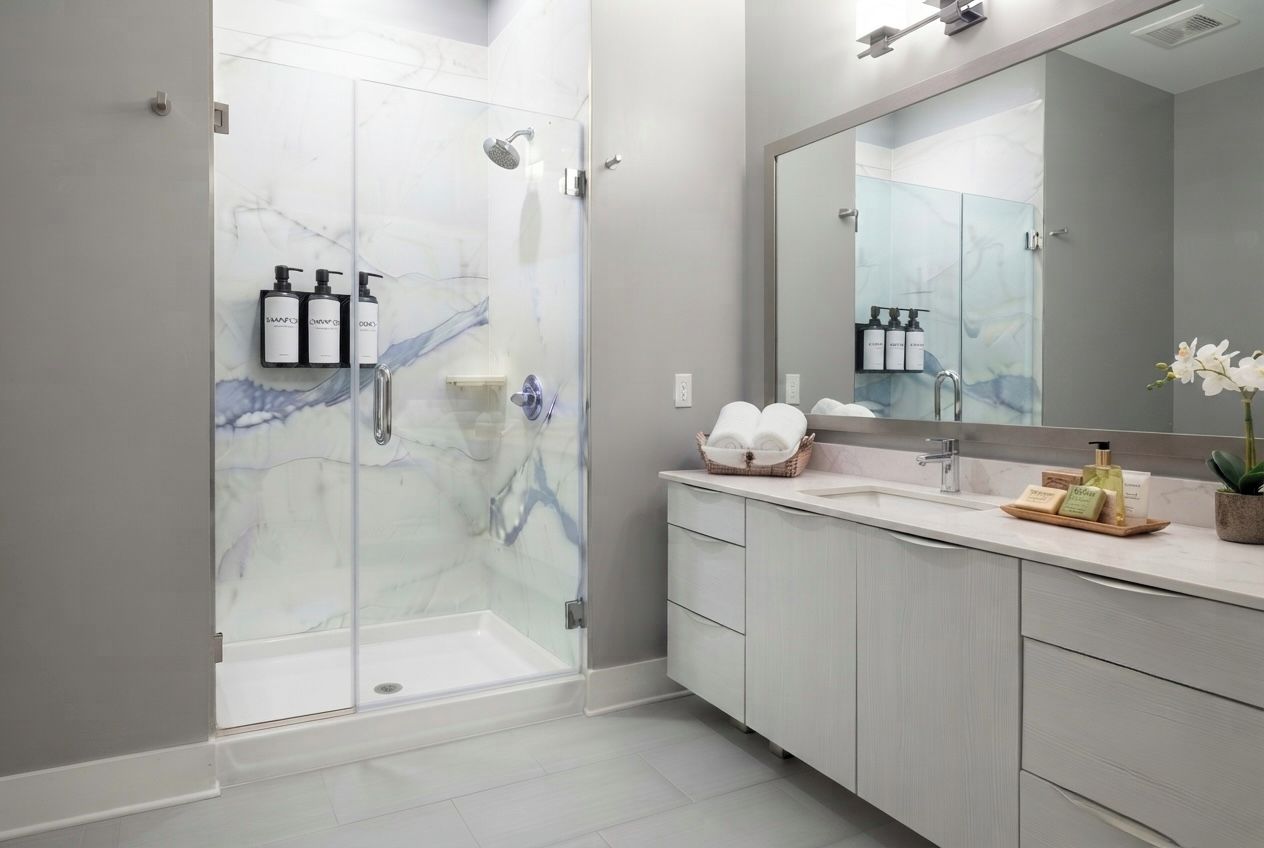Luxury Apartment, Balcony, City View | Bathroom