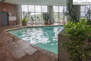 Unclassified image, 4 of 9, button - Appalachian Perch at Sugar Top•Ski Views•Sleeps 4 (Sugar Mountain)