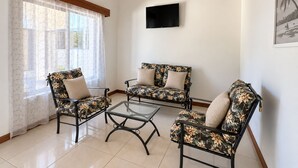 Living area - Vrbo Property (Tamarindo)